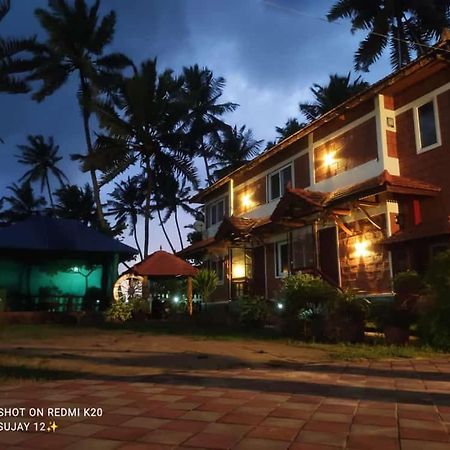 Glucklich Beach Cottages Kundapur Extérieur photo