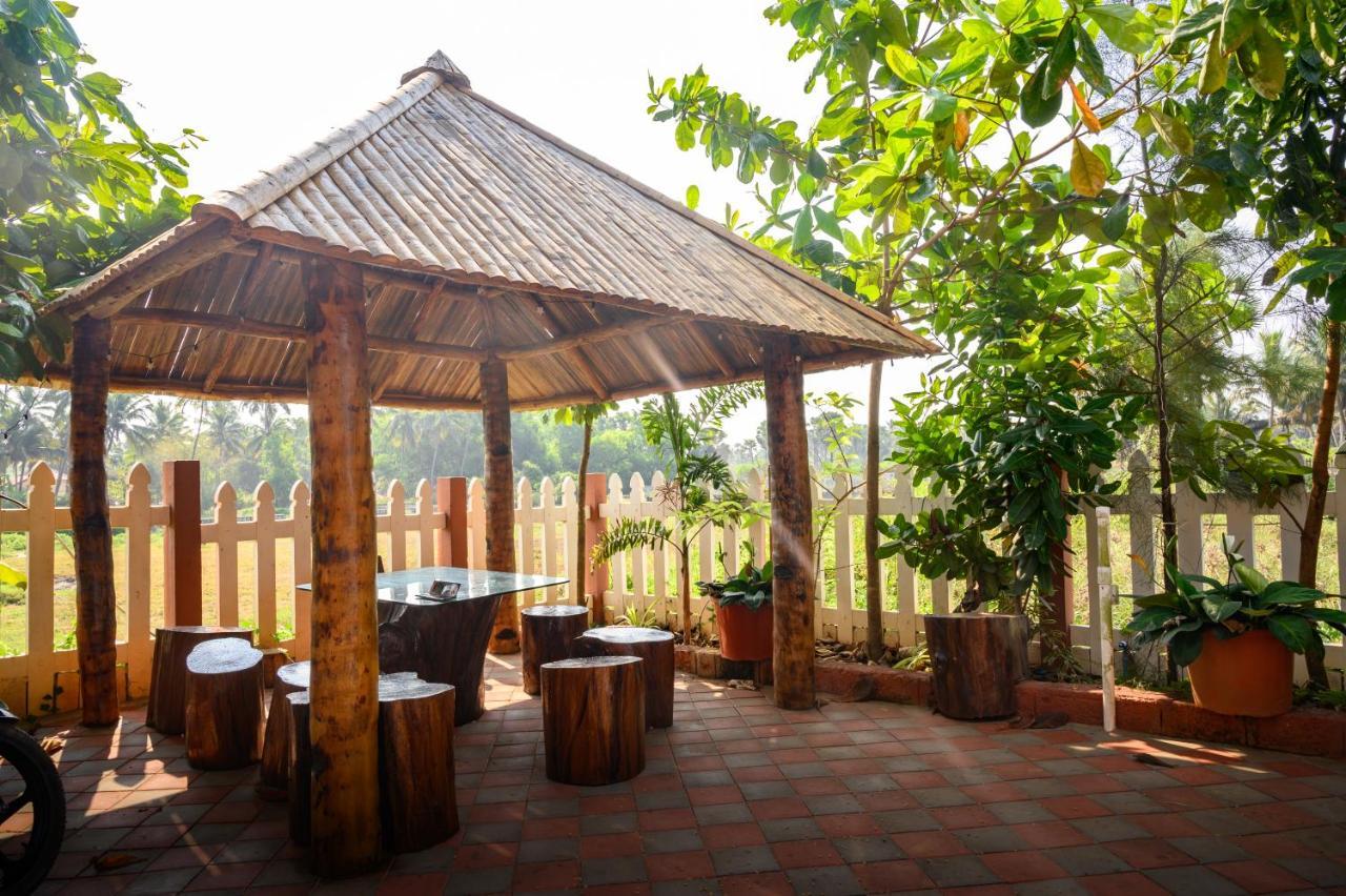 Glucklich Beach Cottages Kundapur Extérieur photo