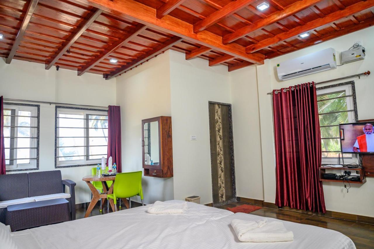 Glucklich Beach Cottages Kundapur Extérieur photo