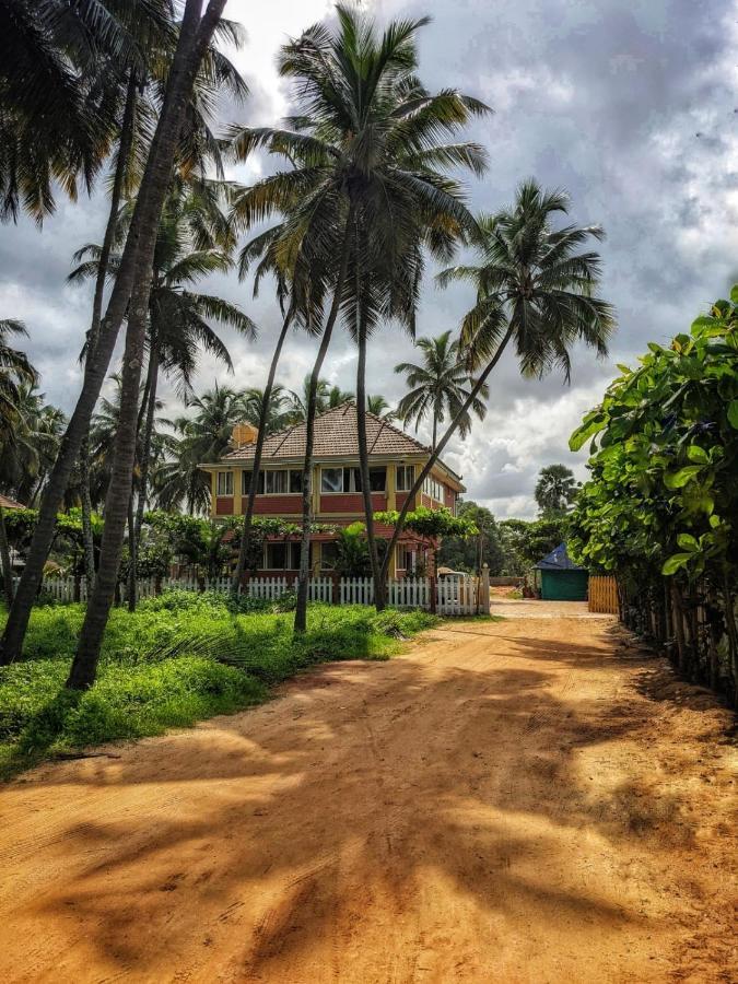 Glucklich Beach Cottages Kundapur Extérieur photo
