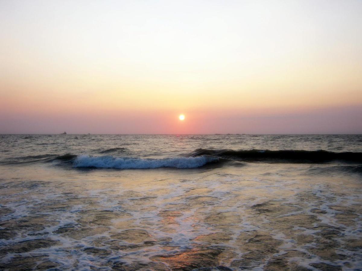 Glucklich Beach Cottages Kundapur Extérieur photo